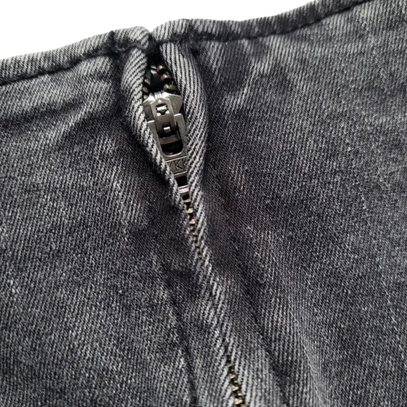 Girls size 2 Black Denim Jean Skirt with Cutout Slit Stretchy Comfort Wild Fable - Picture 5 of 8